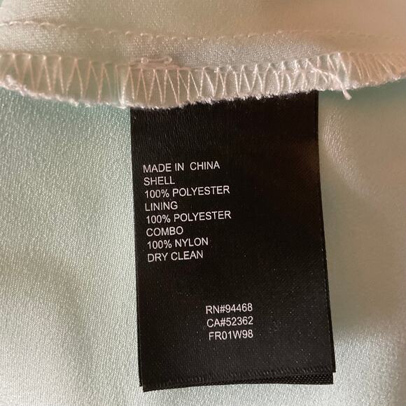 Strapless Satin and Tulle Ball Gown Blue Size 4 Betsy Johnson Beaded Waist Dress - Picture 8 of 10